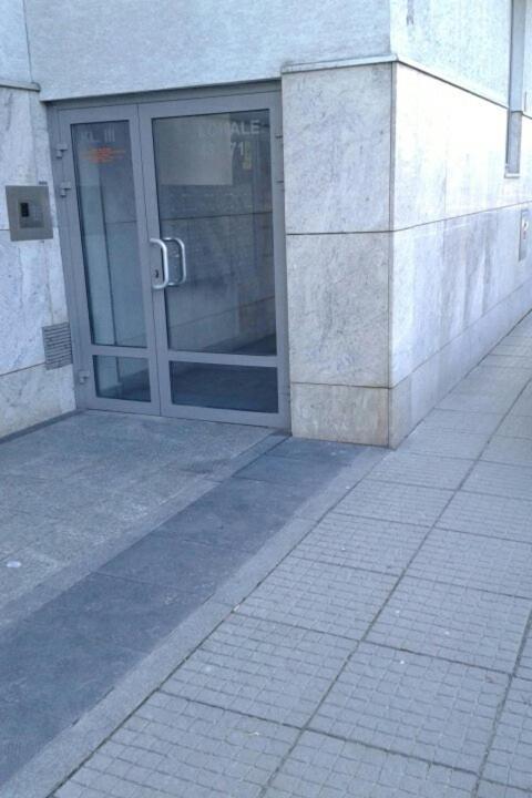 Center Warsaw - Apartmenty Jana Pawla II Luaran gambar